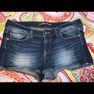 Express Size 6 Denim Shorts